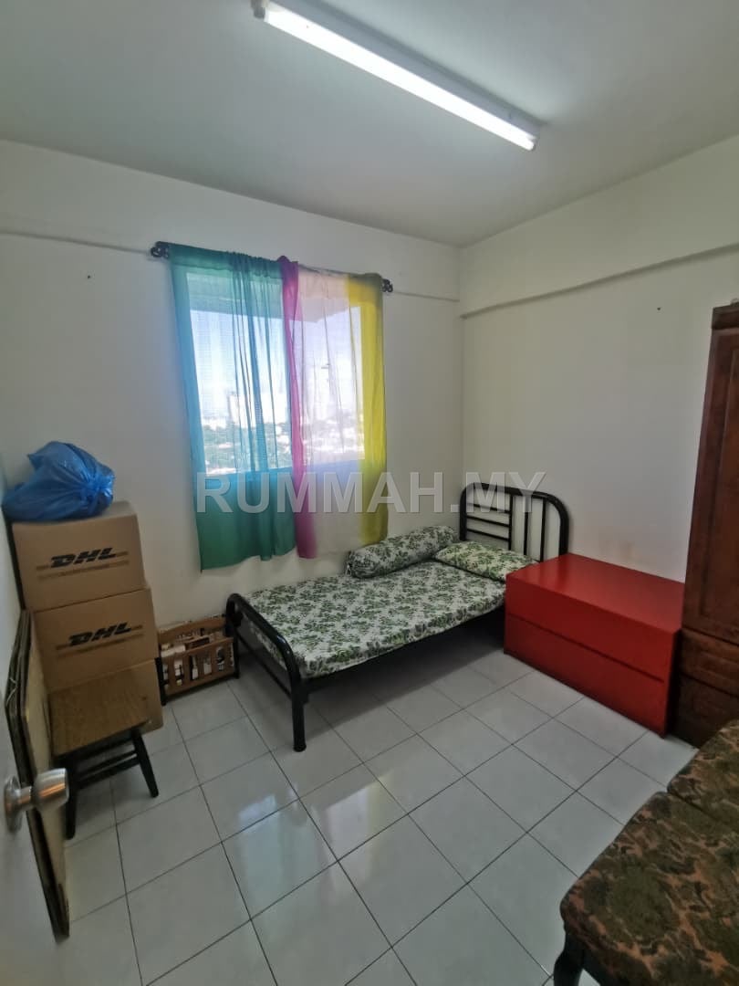 condo in Jelutong, Penang — photo 4