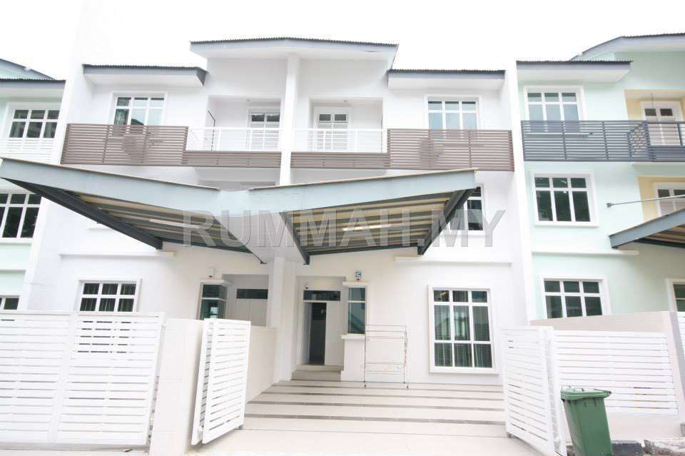 house in Batu Ferringhi, Penang — photo 2