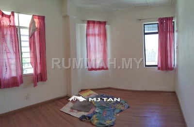 condo in George Town, Penang — photo 4