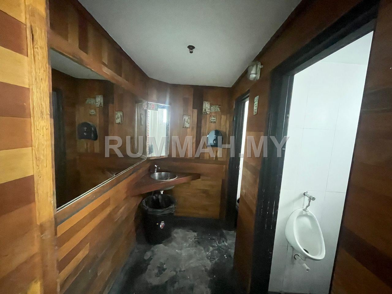 commercial in Jelutong, Penang — photo 5