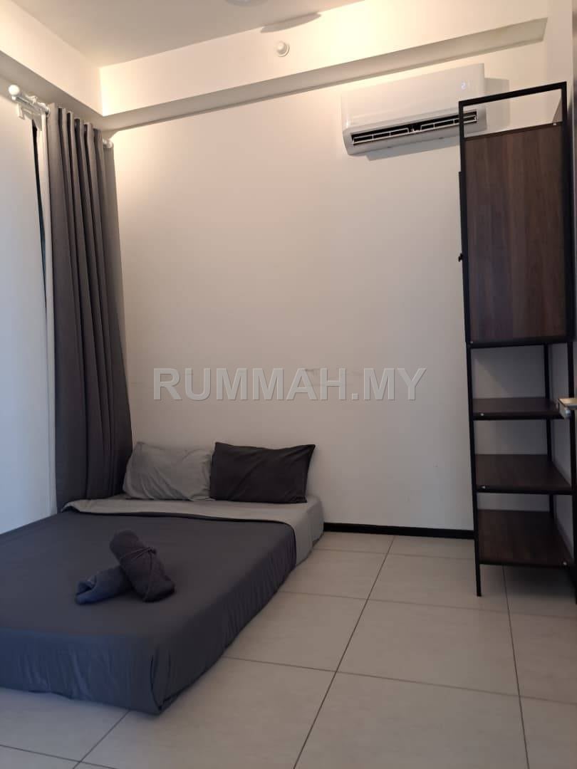 condo in Jelutong, Penang — photo 4