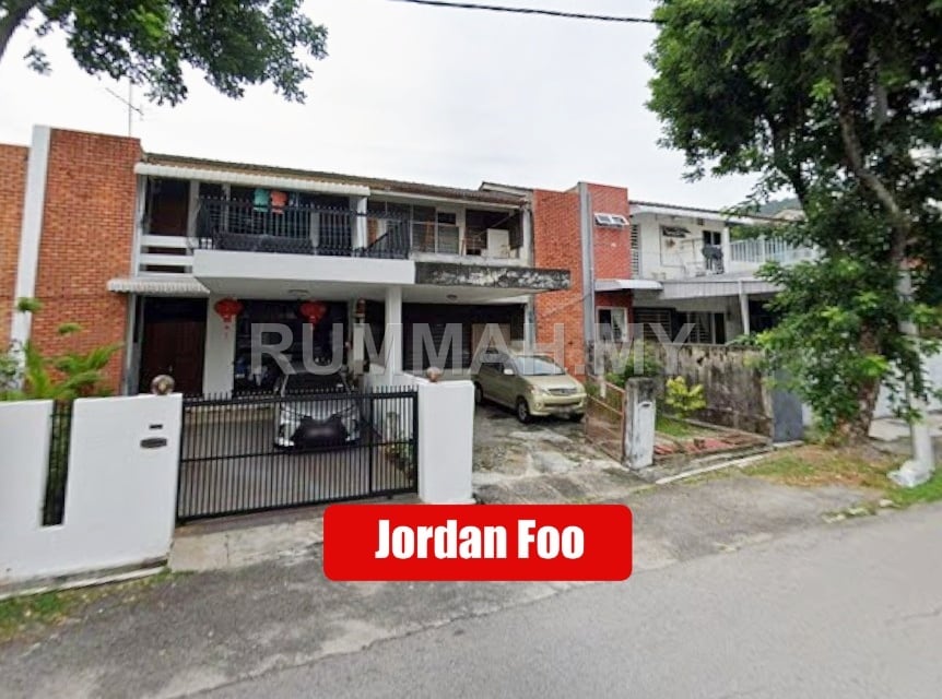 3-bedroom house in Gelugor, Penang for sale - 2 Storey Terrace Medan Tembaga Land 1900sf Greenlane Concrete floor