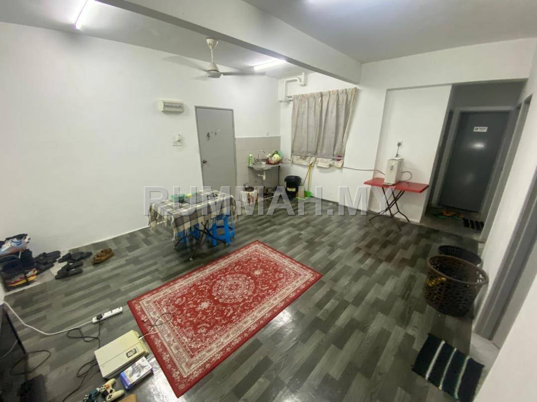 condo in Kepala Batas, Pulau Pinang — photo 3