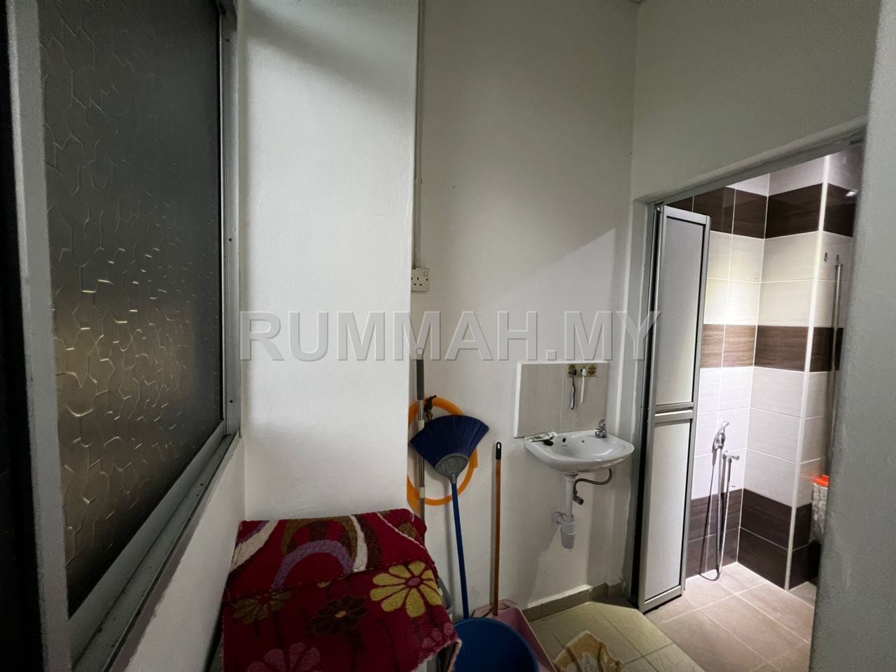 condo in Relau, Penang — photo 7
