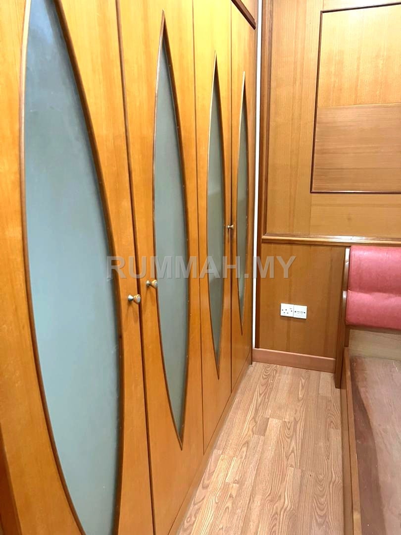 🏡 Condo Gembira @ Island Glades For Sale 🏡