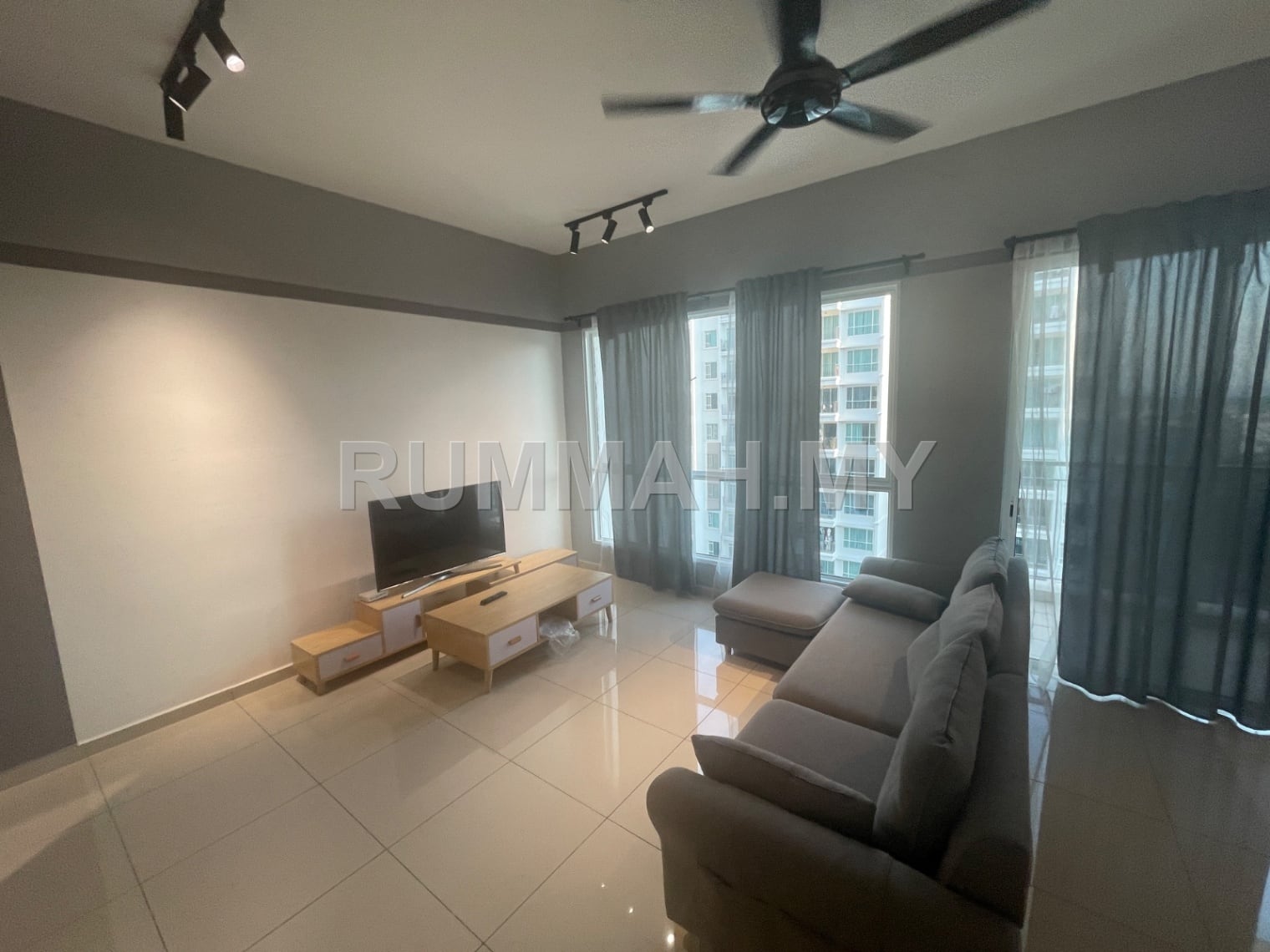2-bedroom condo in Bayan Lepas, Penang for rent - SummerSkye Residence @ Bayan Lepas For Rent