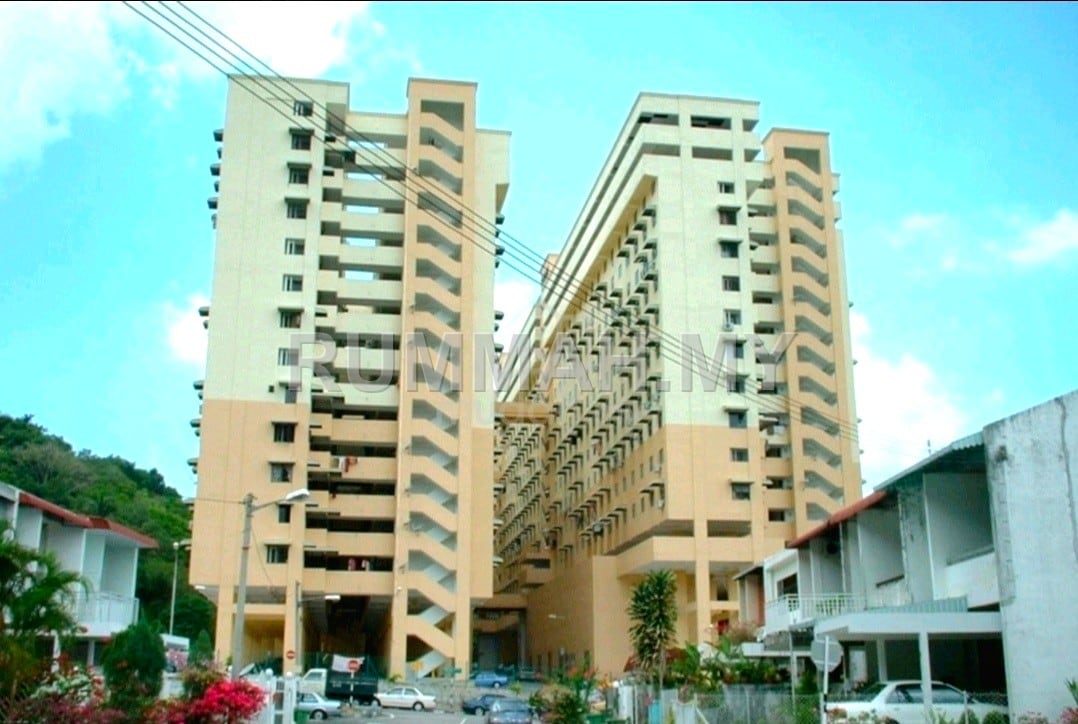 condo in Gelugor, Penang for rent - Krystal Heights Apartment for rent 