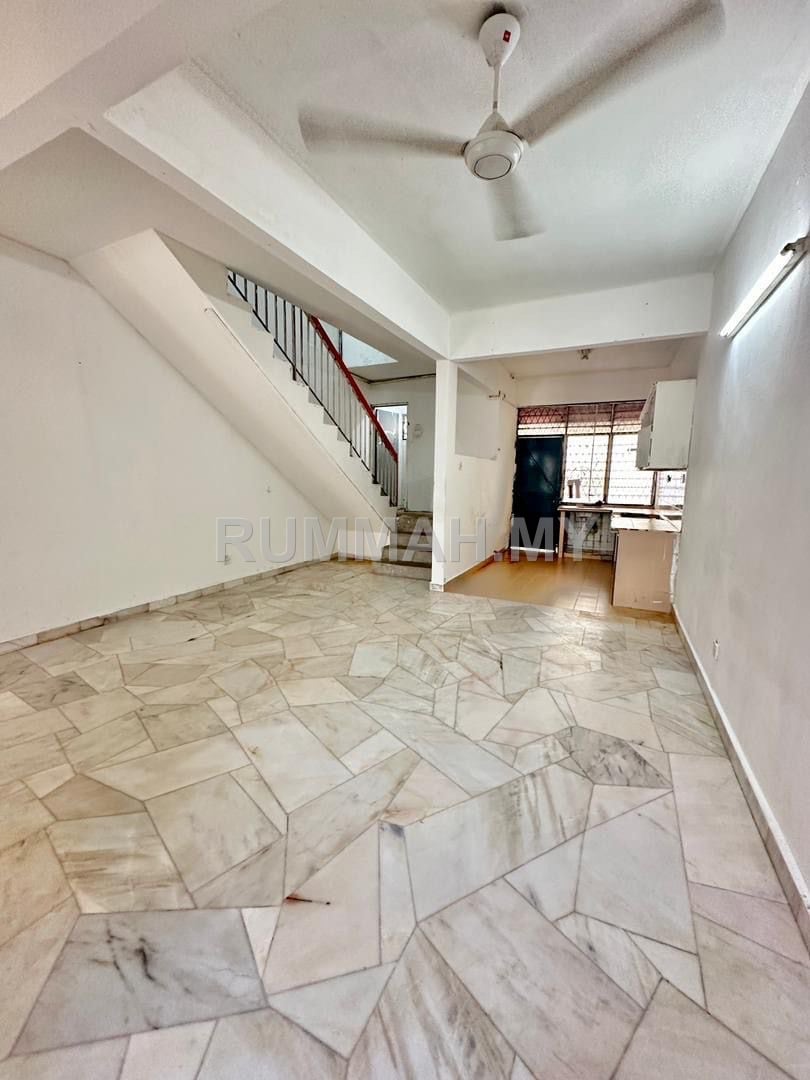3-bedroom house in Perai, Penang for rent - Double Storey Terrace @ Taman Nagasari, Perai