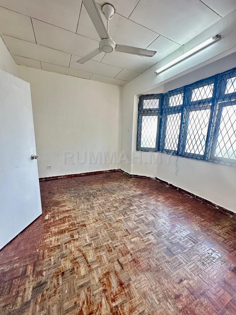 house in Perai, Penang — photo 4