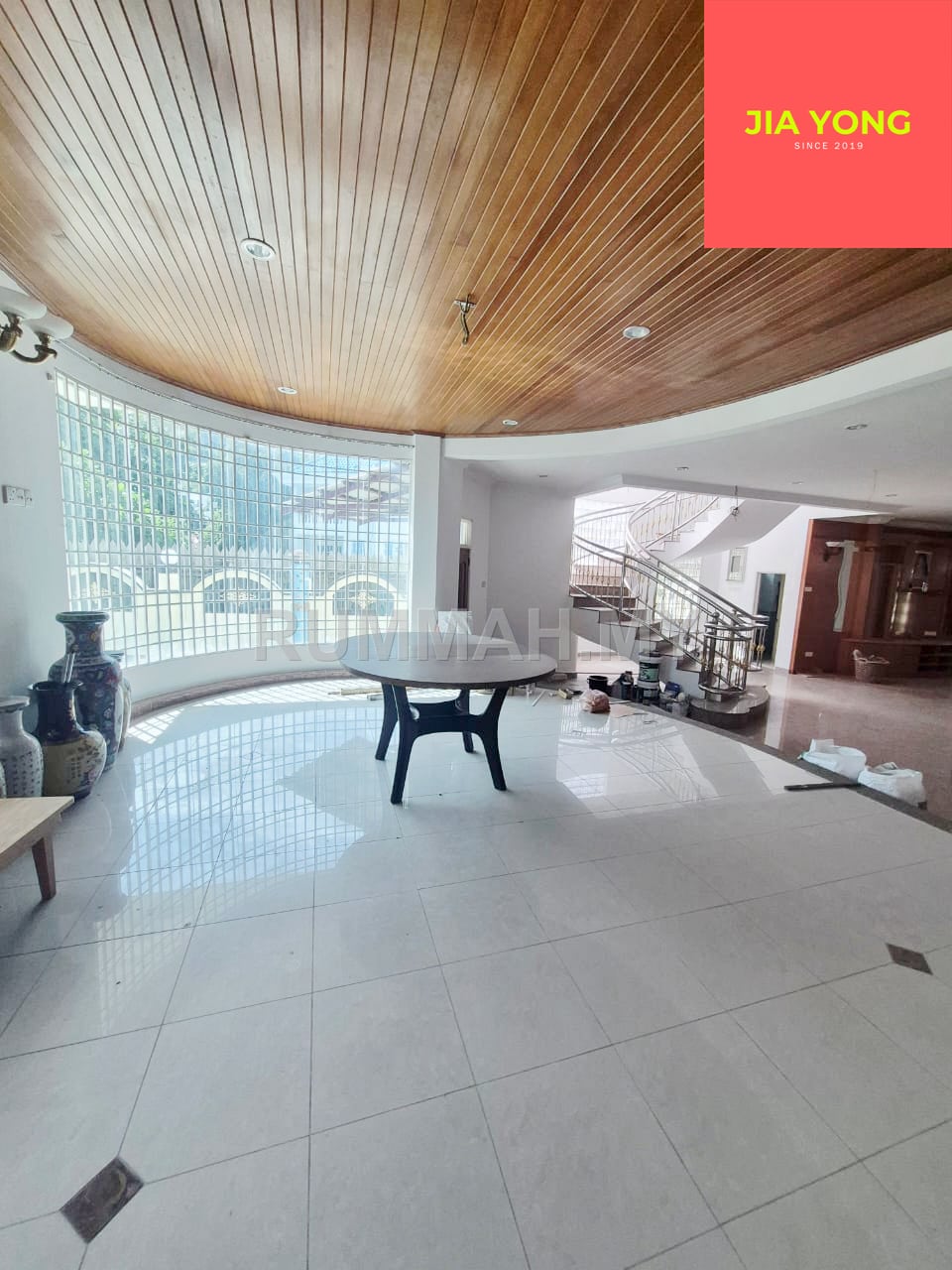 10-bedroom house in Bukit Jambul, Penang for rent - 3.5 storey bungalow with swimming pool bukit jambul