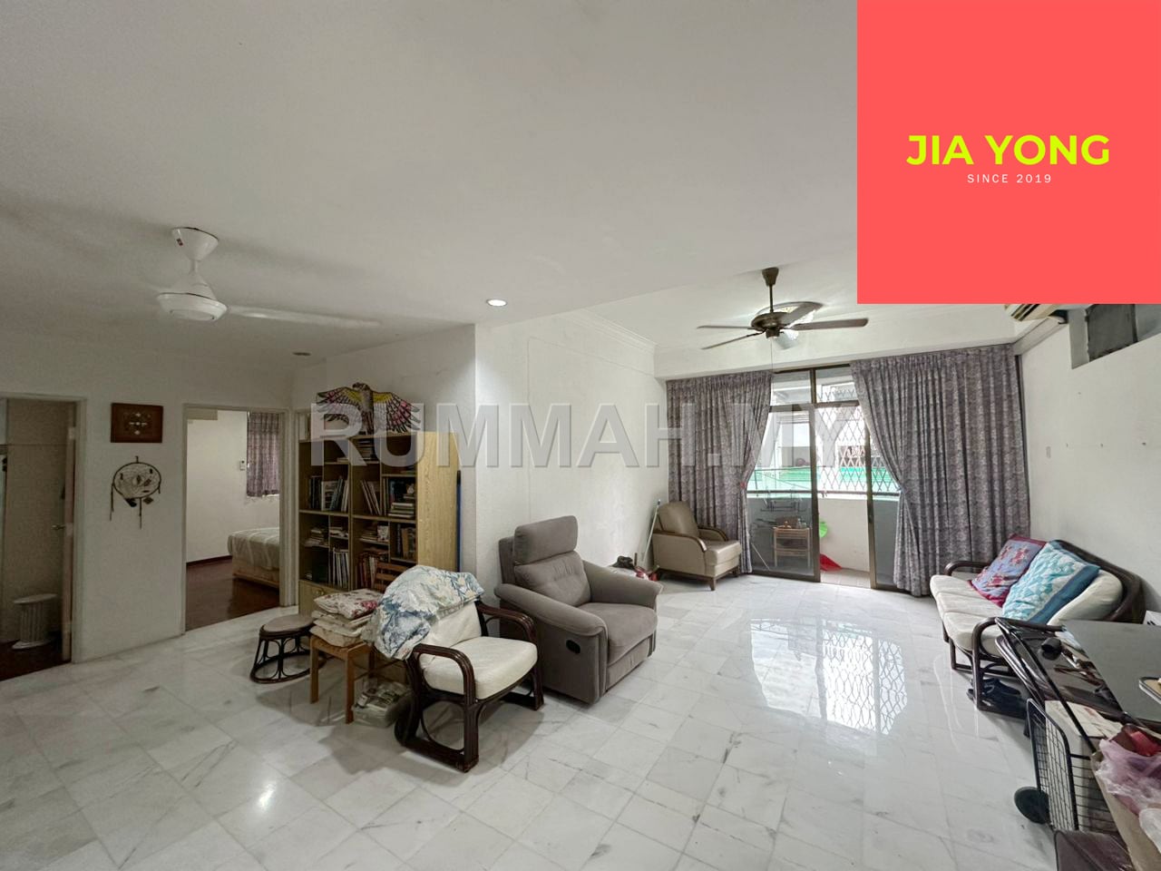 3-bedroom condo in Air Itam, Penang for sale - Low density corner 1238sf penhill apartment ayer itam freehold bukit bendera