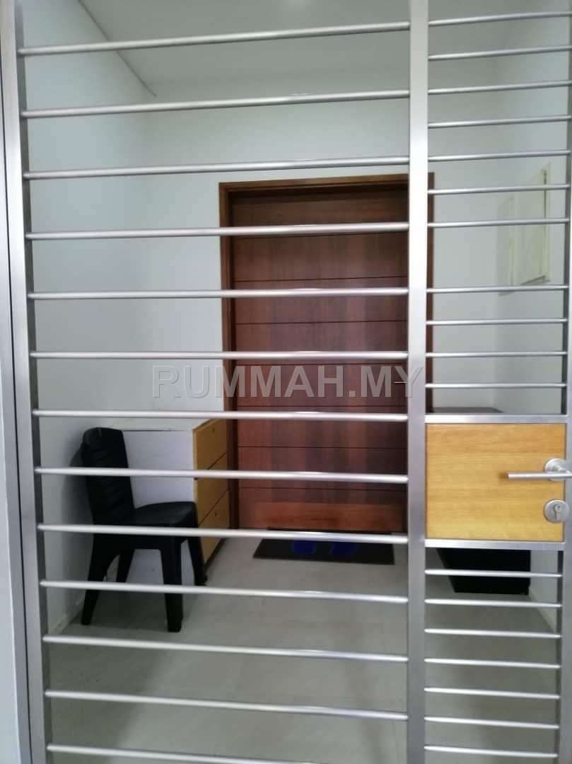 3-bedroom condo in Tanjung Tokong, Penang for sale - Mira Residence @ Tanjung Bungah For Sale