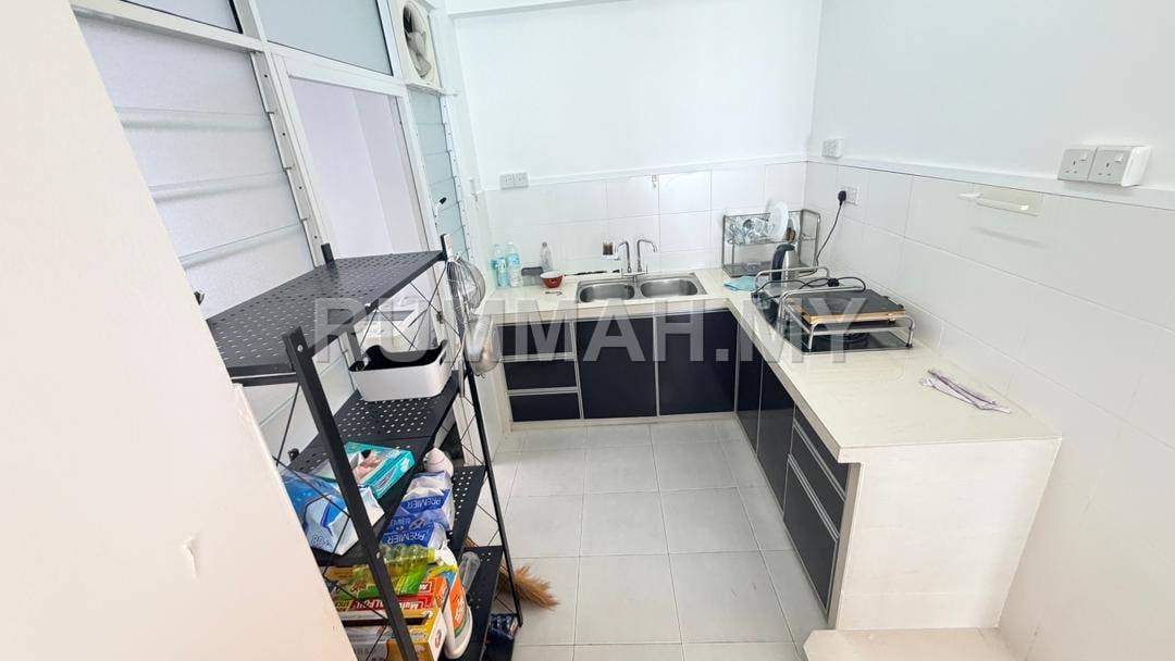 condo in Jelutong, Penang — photo 2