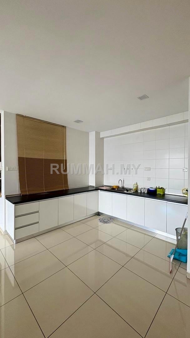 condo in Bukit Jambul, Penang — photo 2