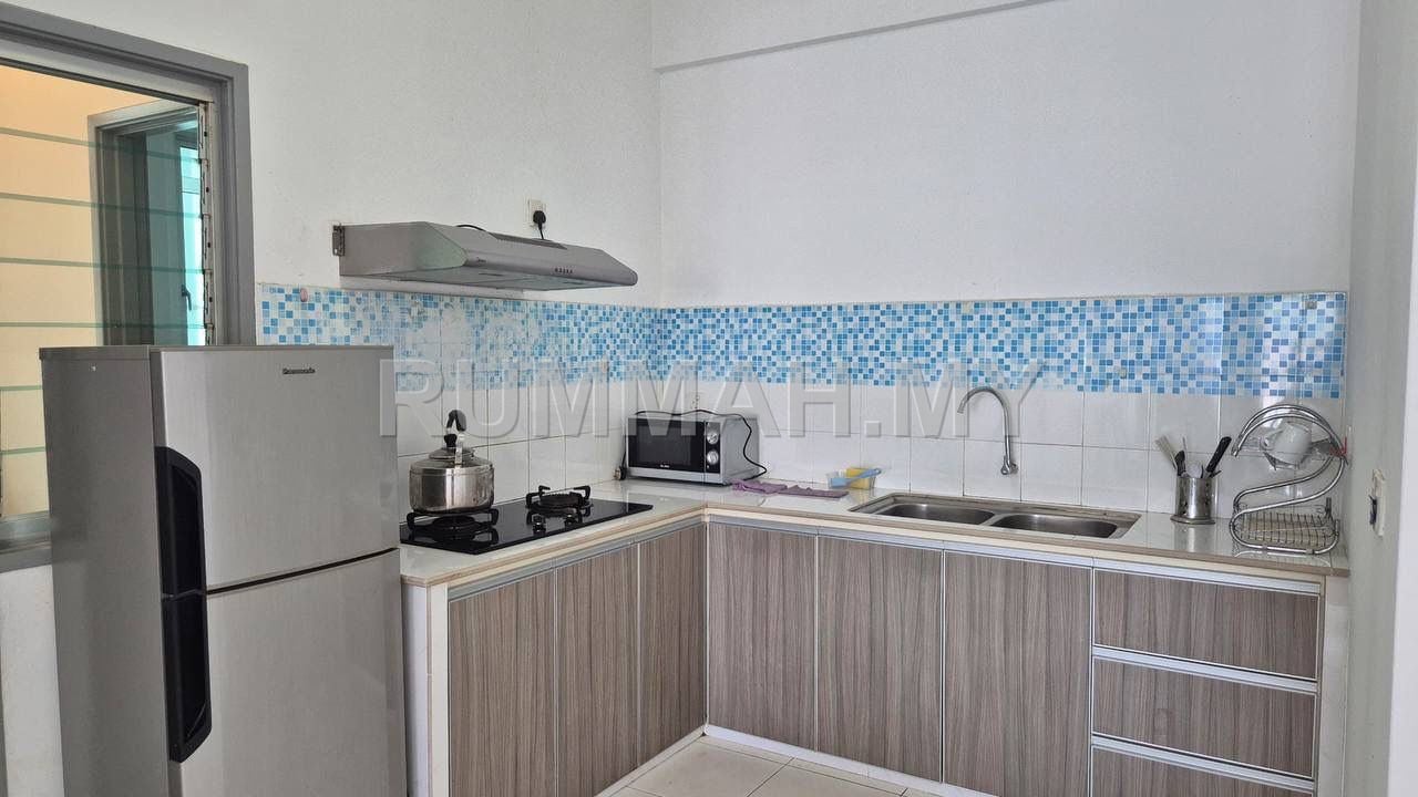 condo in Relau, Penang — photo 4