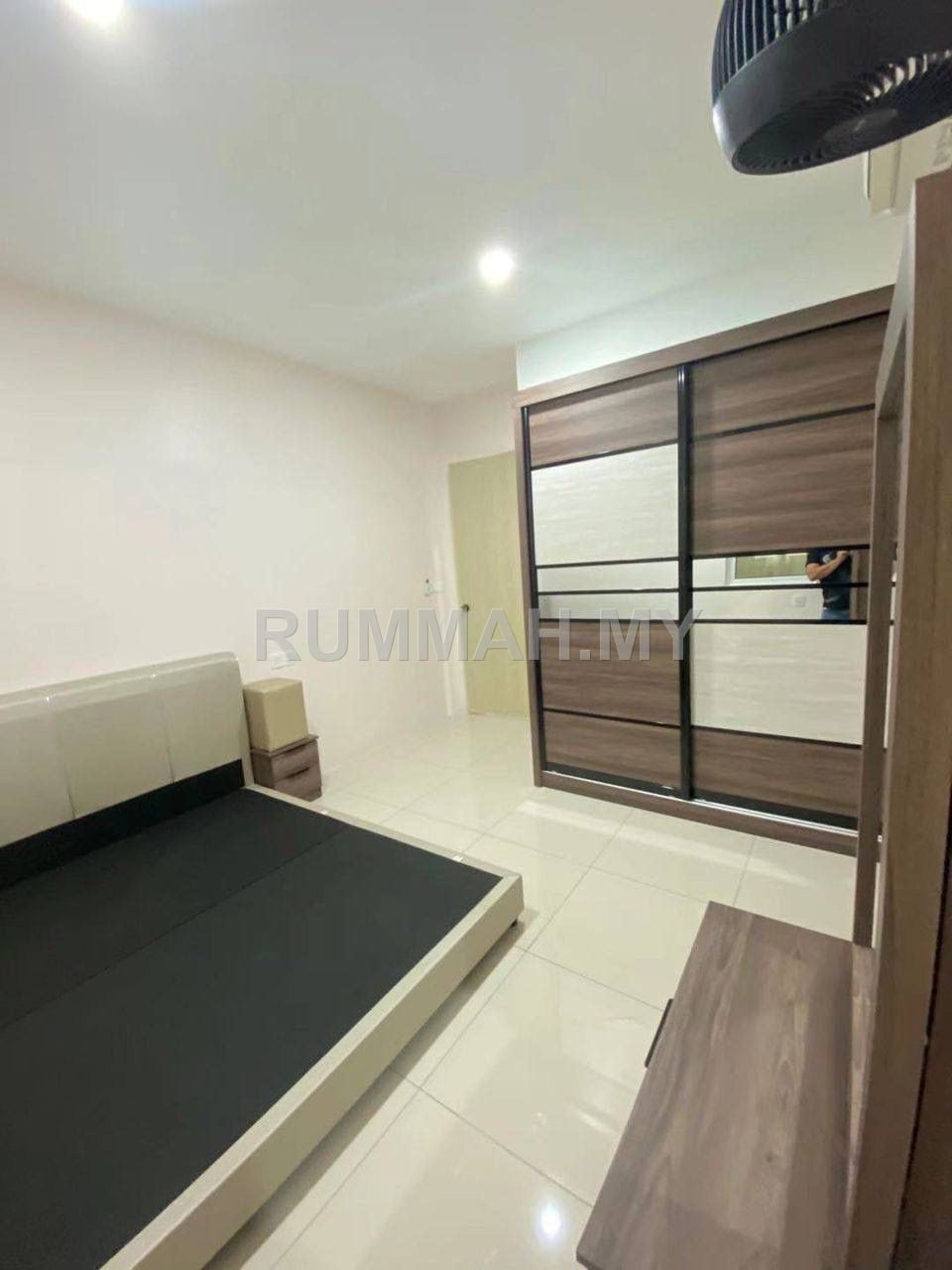 condo in Sungai Ara, Penang — photo 3