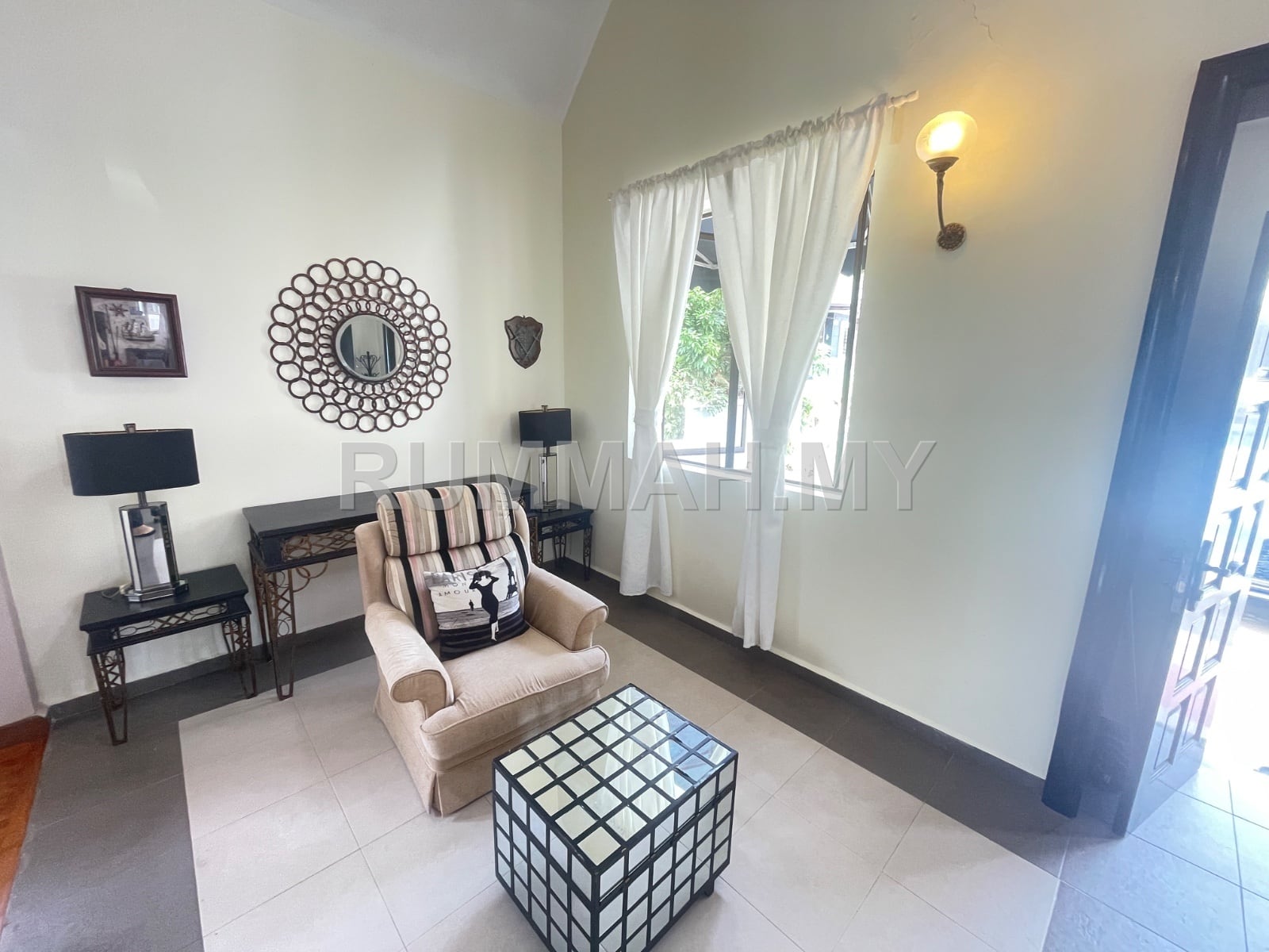 4-bedroom house in Batu Ferringhi, Penang for rent - Ferringhi Villas @ Batu Ferringhi For Rent