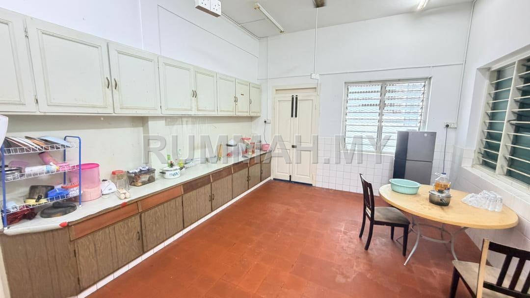house in George Town, Penang — photo 3