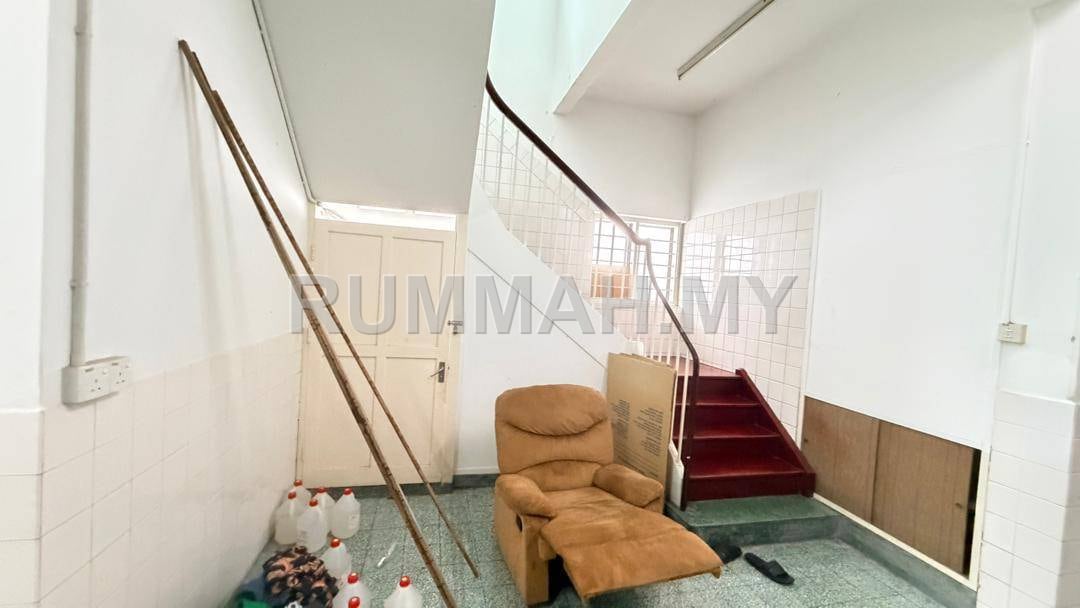 house in George Town, Penang — photo 2