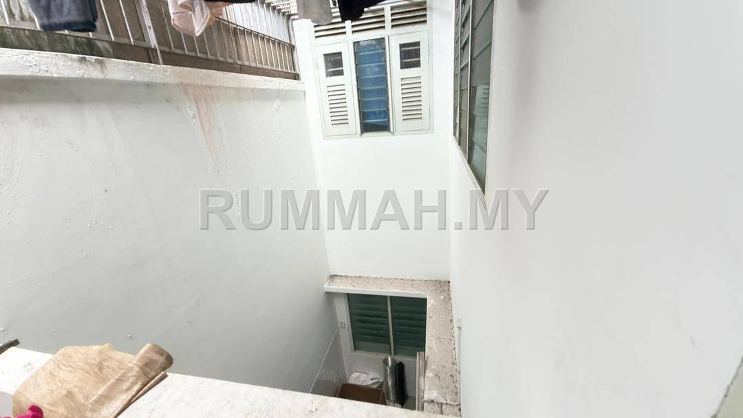 house in George Town, Penang — photo 7