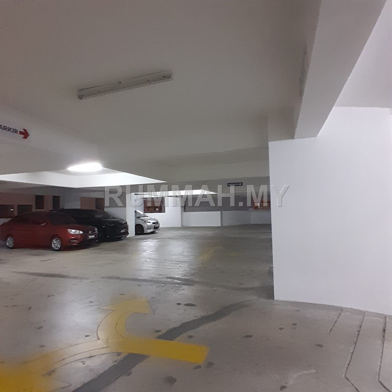 condo in Jelutong, Penang — photo 3