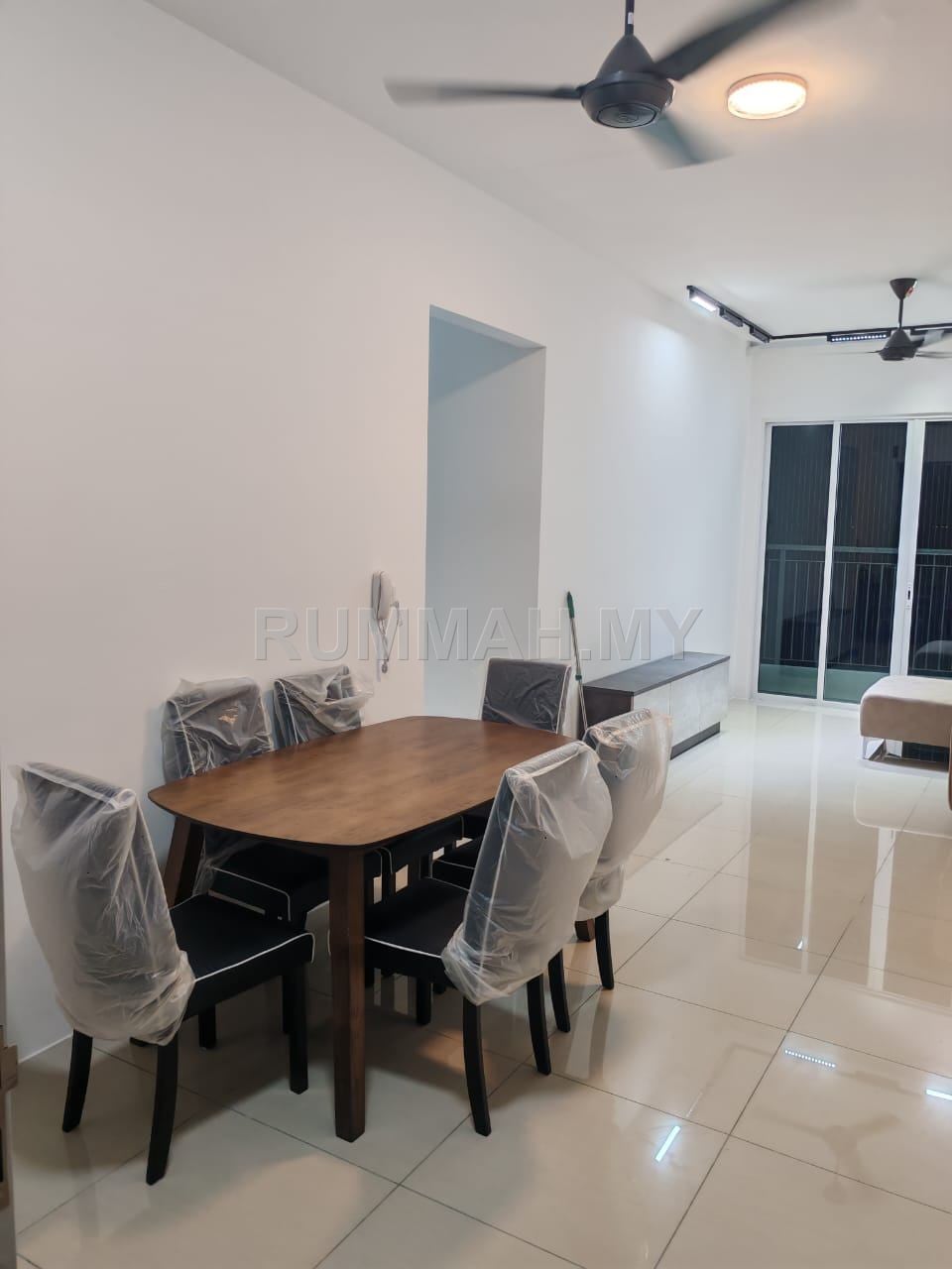 3-bedroom condo in Gelugor, Penang for rent - Zen 6 Seaview Unit @ Bayan Lepas [ FOR RENT] 