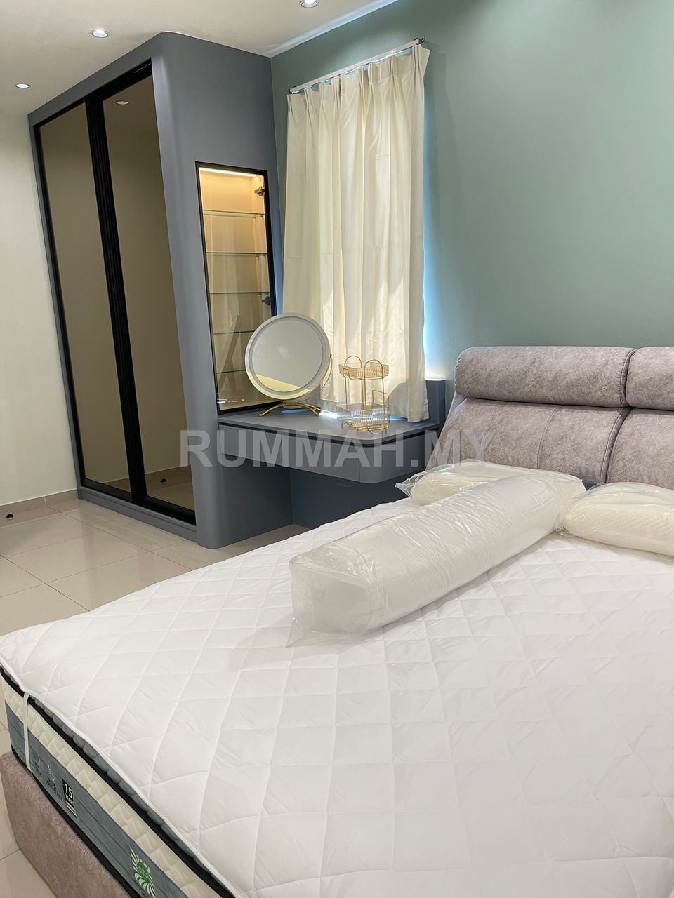 condo in Batu Maung, Penang — photo 7