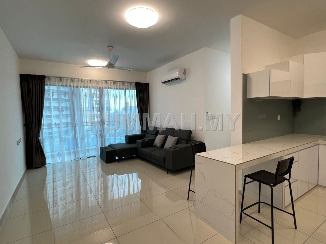2-bedroom condo in Gelugor, Penang for rent - The Light Waterside @ Gelugor [ FOR RENT] 