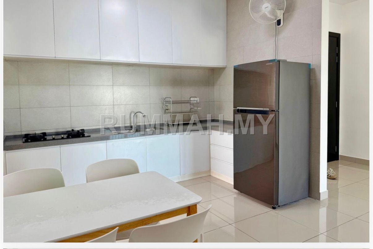 condo in Jelutong, Penang — photo 7