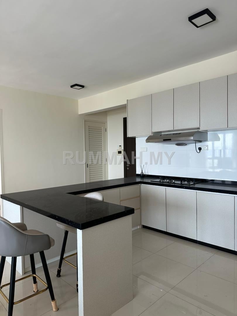condo in Gelugor, Penang — photo 3