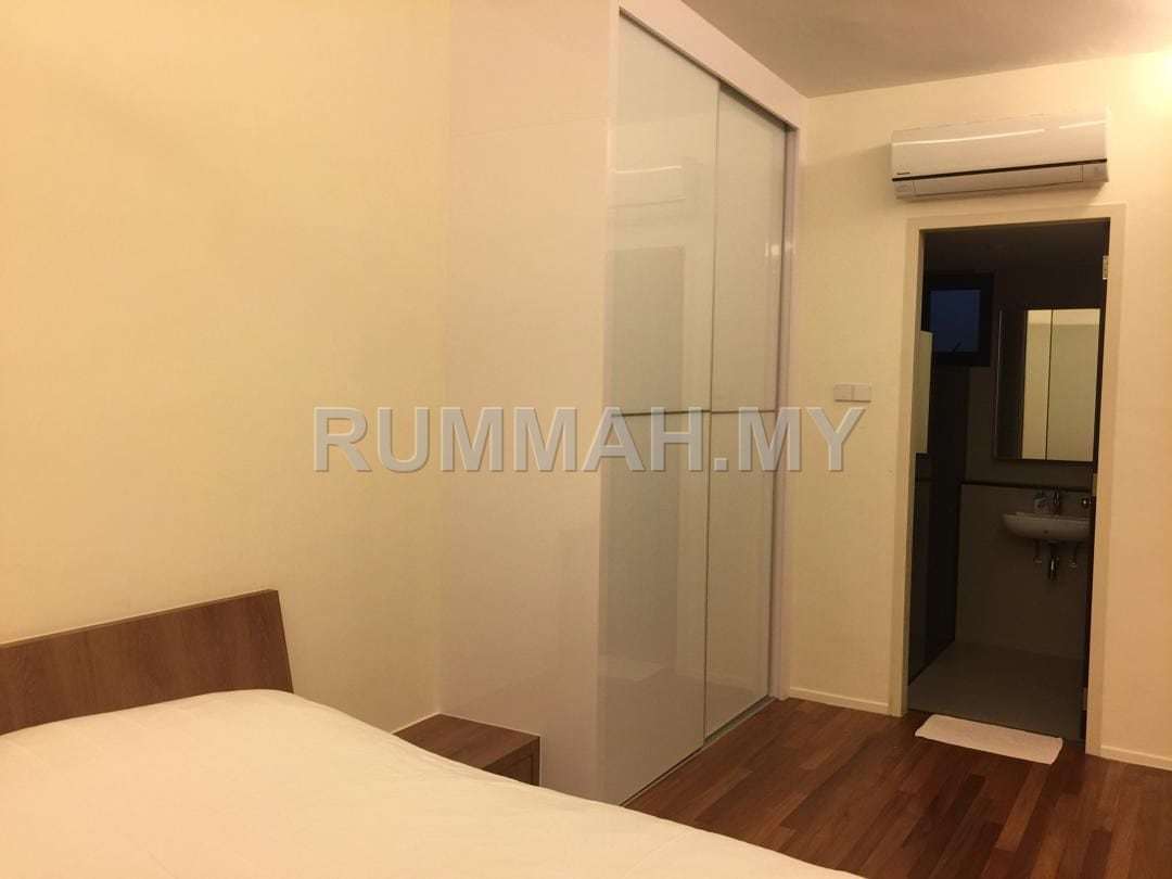 condo in Gelugor, Penang — photo 5
