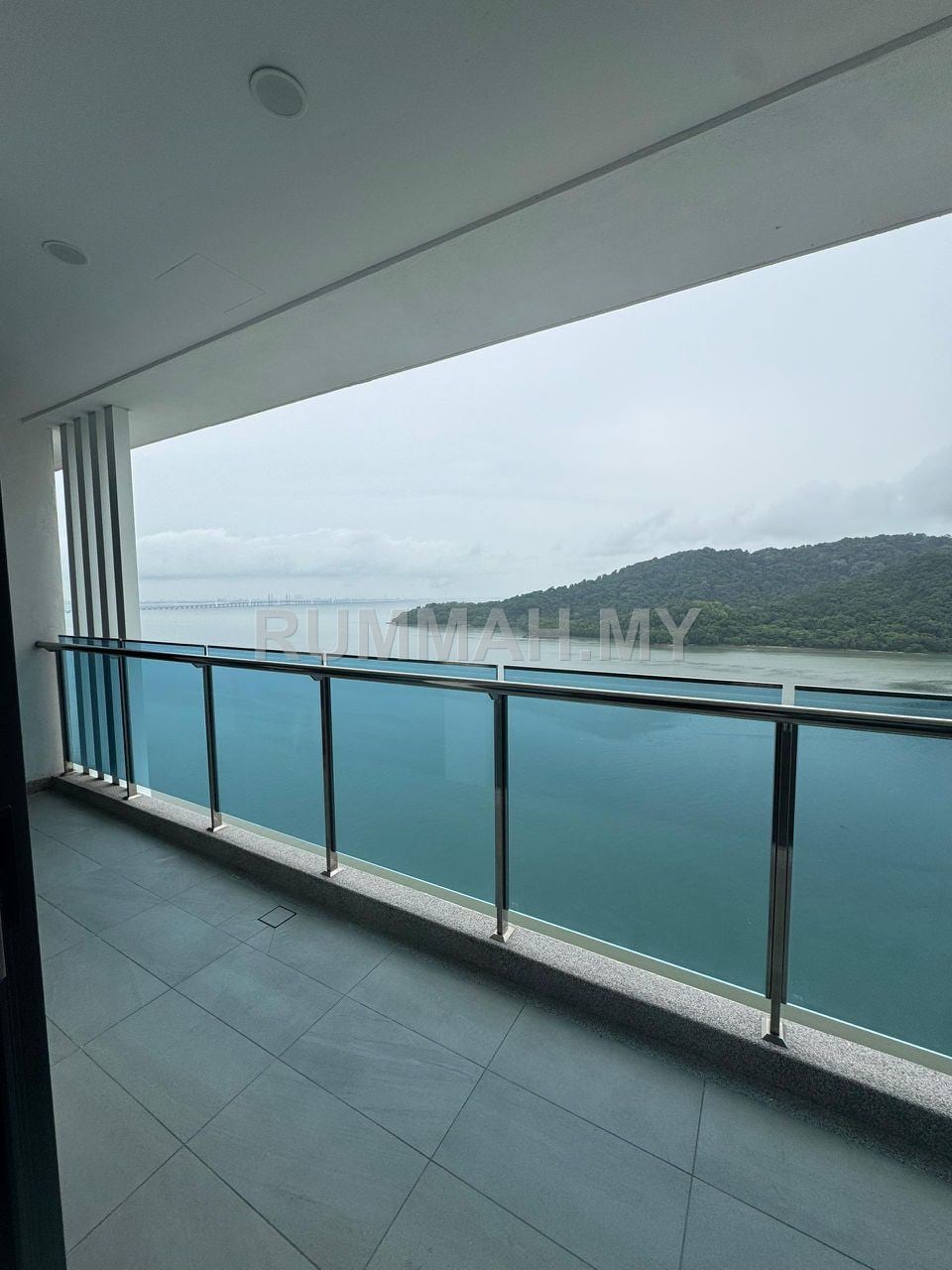 3-bedroom condo in Bayan Lepas, Penang for sale - Queens Residences Q1, Bayan Lepas | Seaview