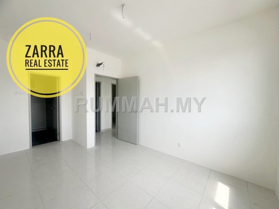 condo in Sungai Ara, Penang — photo 2