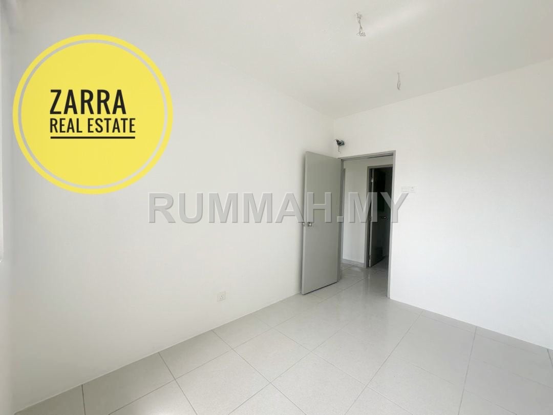 condo in Sungai Ara, Penang — photo 3