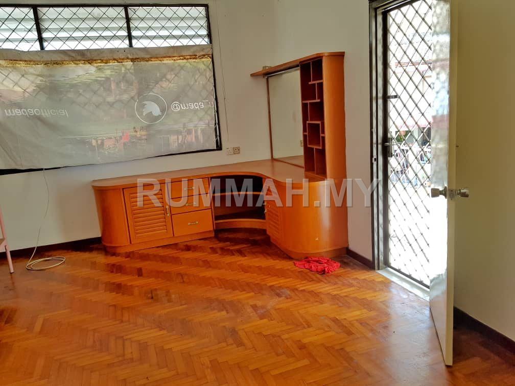 house in Tanjung Tokong, Penang — photo 7