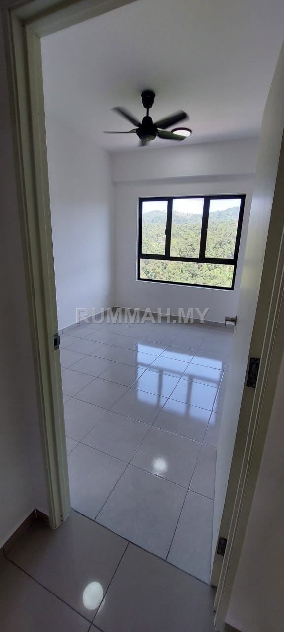 condo in Sungai Ara, Penang — photo 2