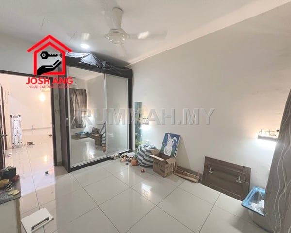 house in Sungai Nibong, Penang — photo 2