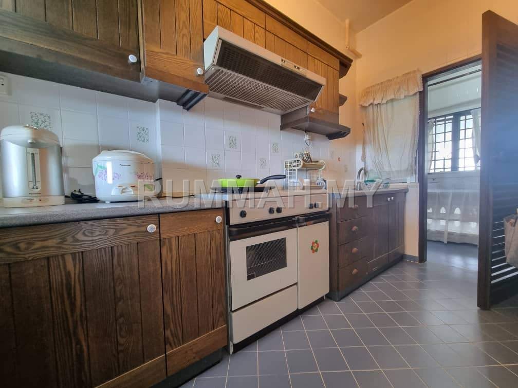 condo in Batu Ferringhi, Penang — photo 6