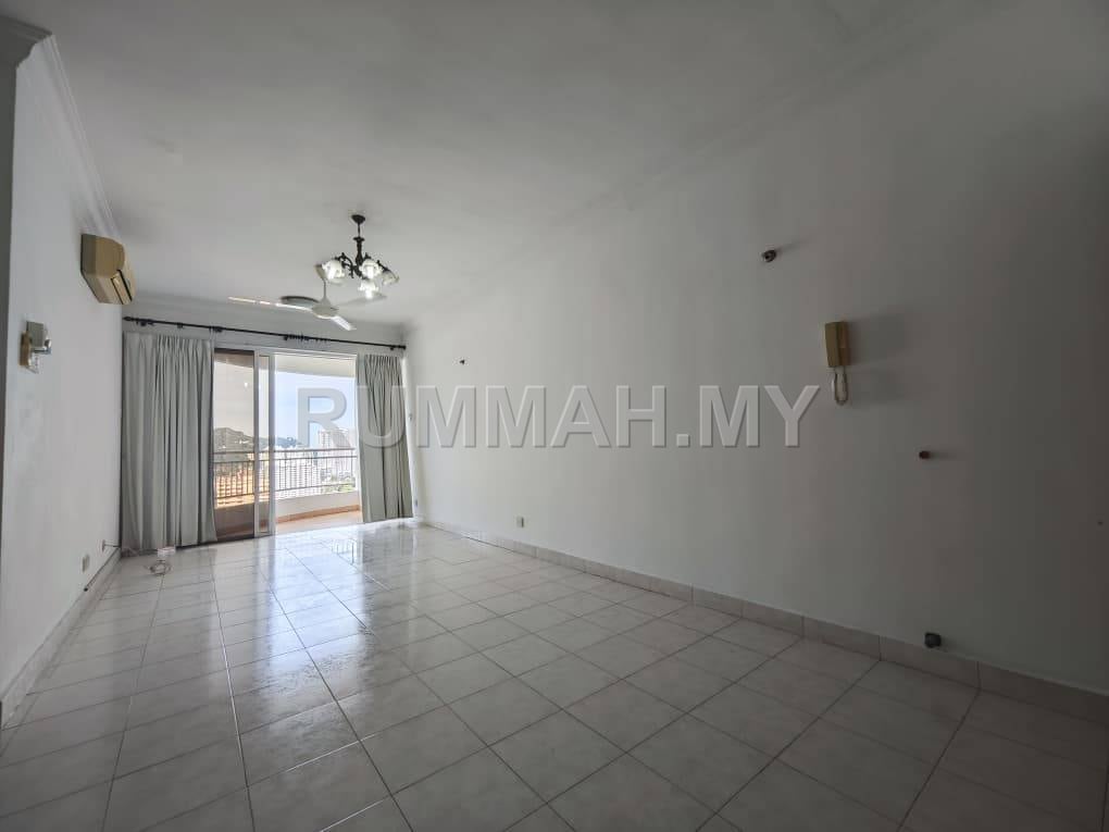 condo in Pulau Tikus, Penang — photo 3
