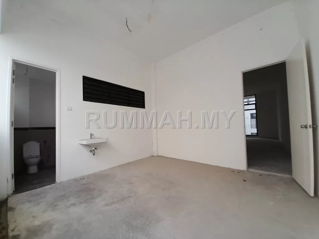 commercial in Batu Kawan, Penang — photo 4