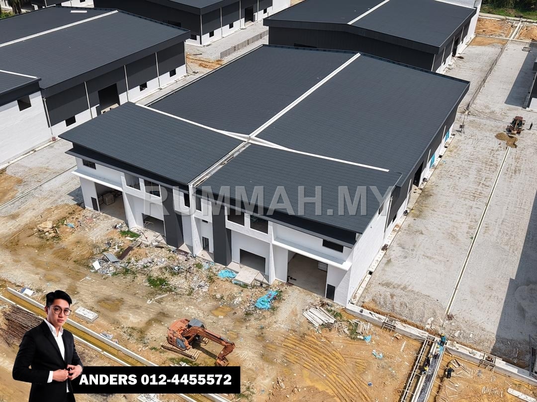 industrial in Sungai Bakap, Penang for rent - 1.5 Storey Semi-Detached Factory For Rent At Sungai Bakap Industrial Area