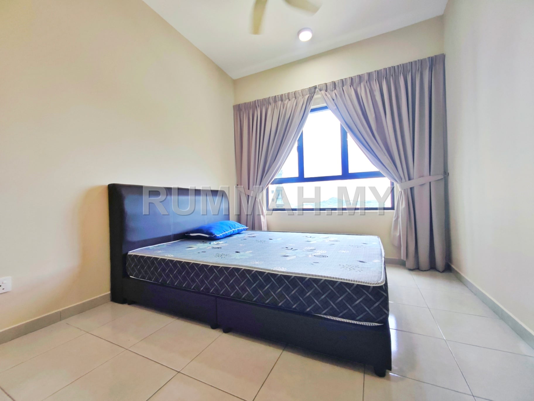condo in Sungai Ara, Penang — photo 7