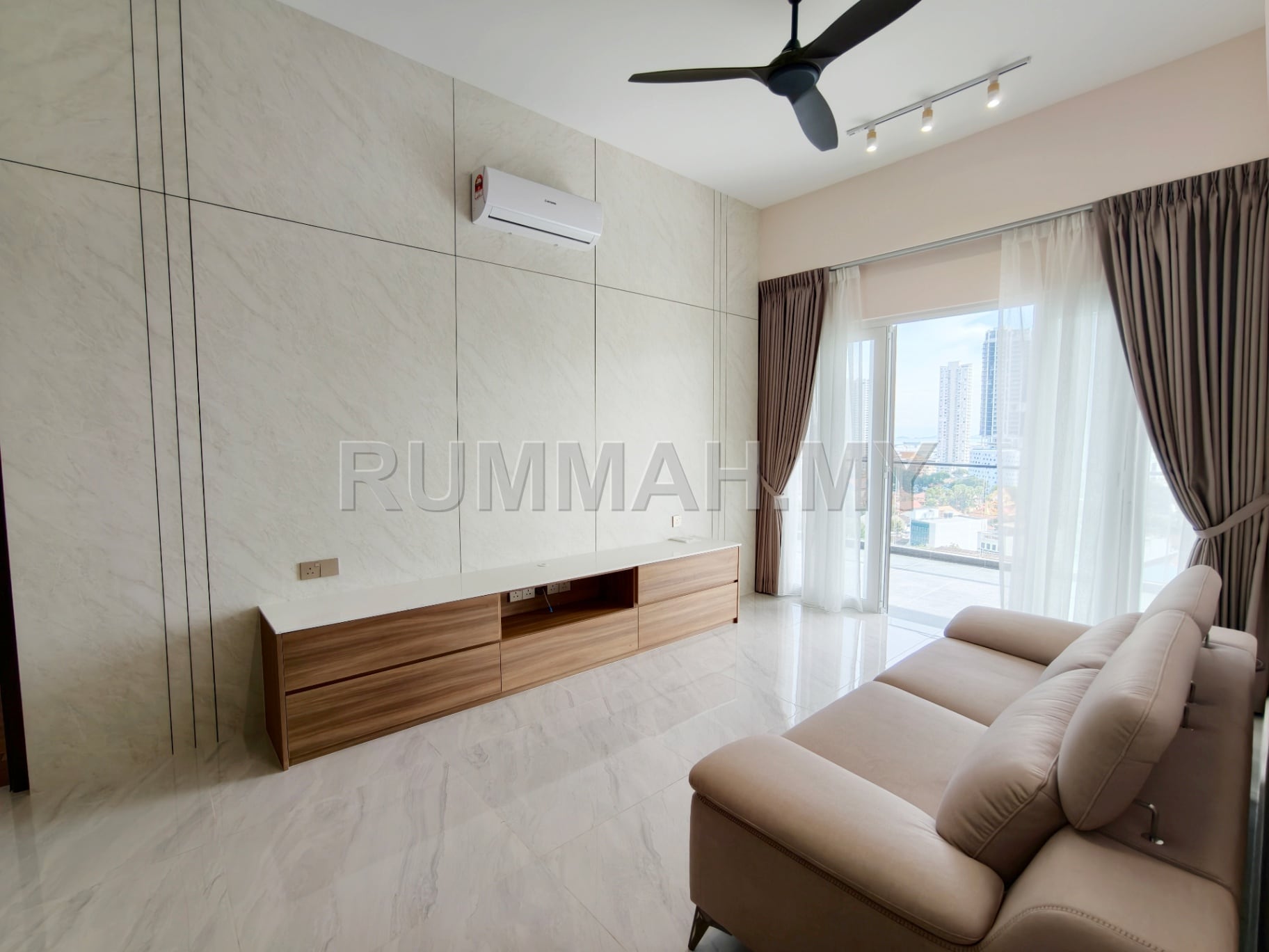 3-bedroom condo in Pulau Tikus, Penang for rent - Codrington Residence, Pulau Tikus | Seaview