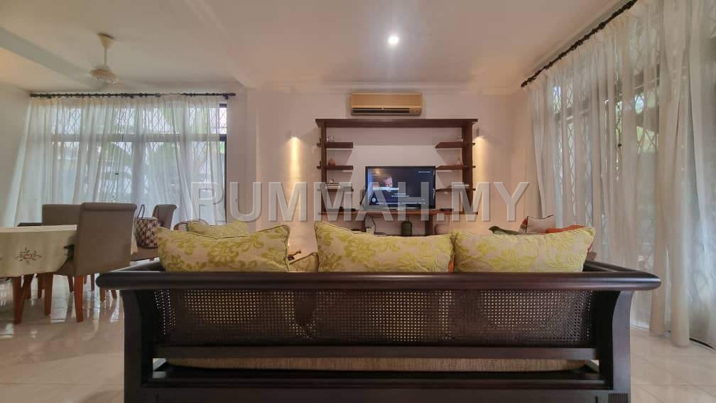 house in Batu Ferringhi, Penang — photo 3