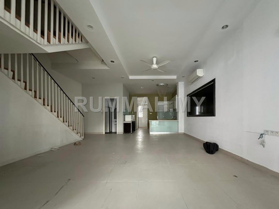 6-bedroom house in Tanjung Bungah, Penang for sale - 2 Permai 3 Storey Terrace Tanjung Bungah 