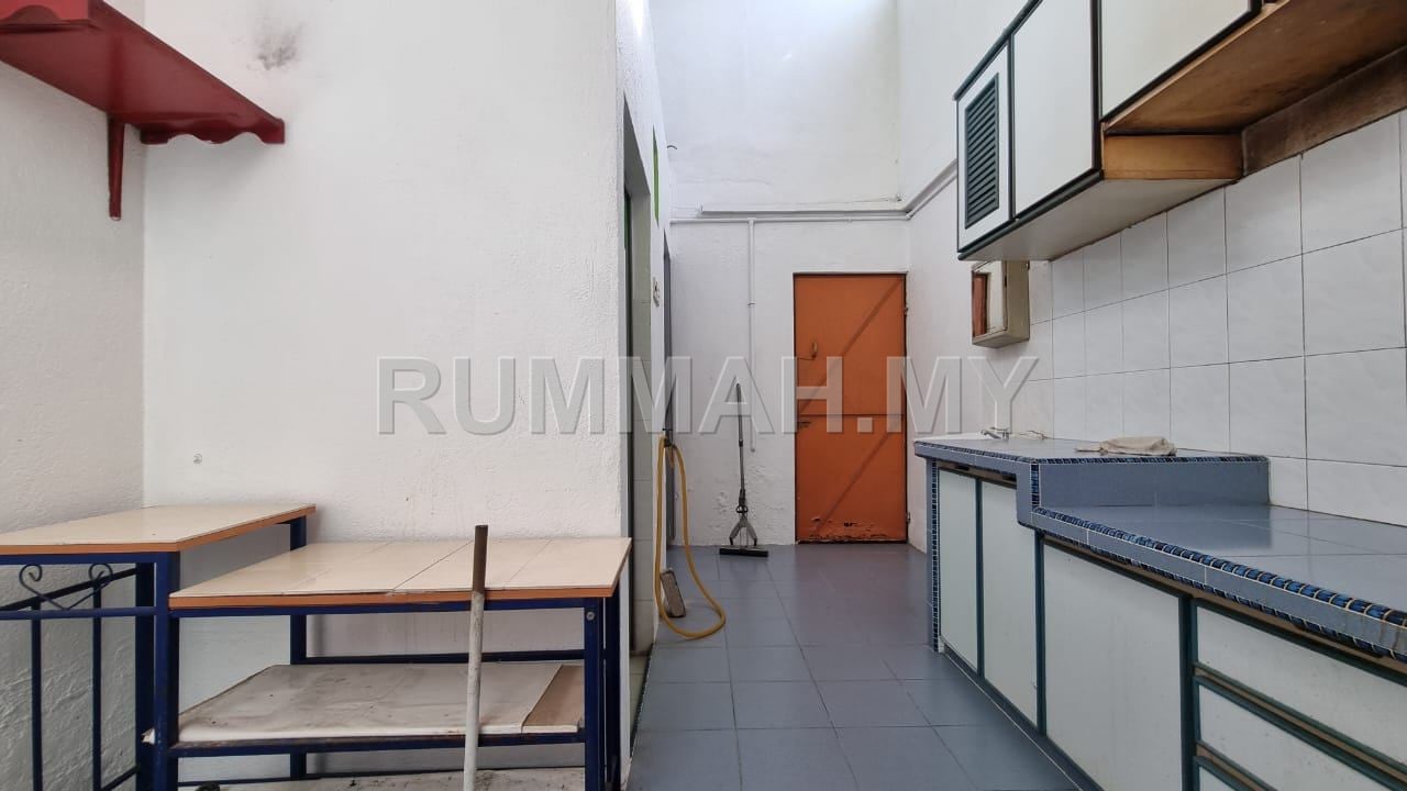 house in Tanjung Bungah, Penang — photo 5