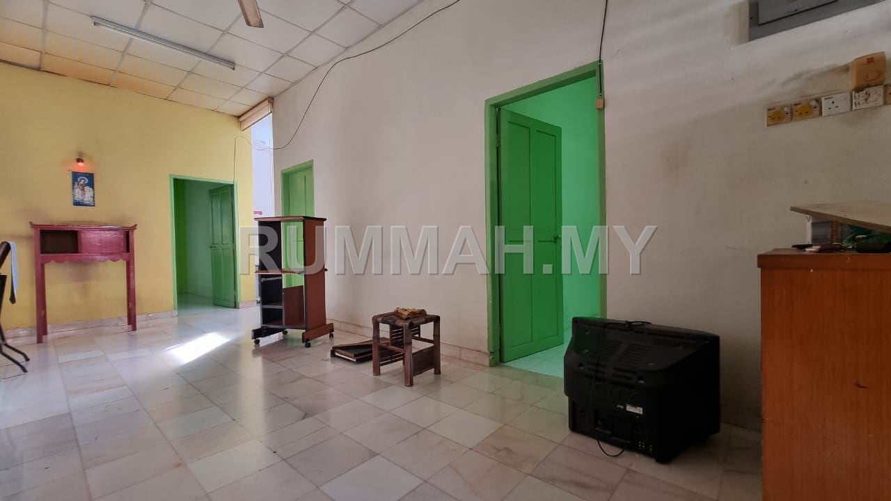 house in Tanjung Bungah, Penang — photo 3