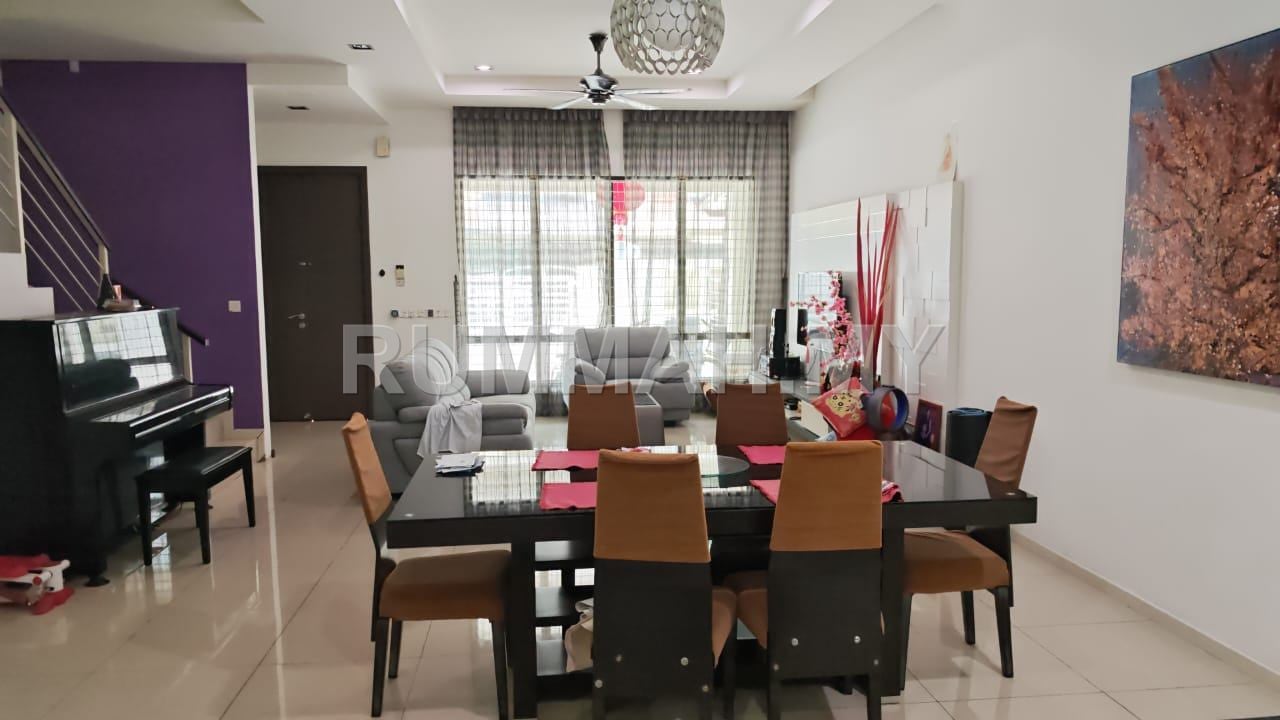 6-bedroom house in Batu Maung, Penang for sale - Southbay Residence Batu Maung
