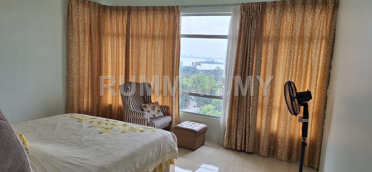 condo in Gelugor, Penang — photo 5