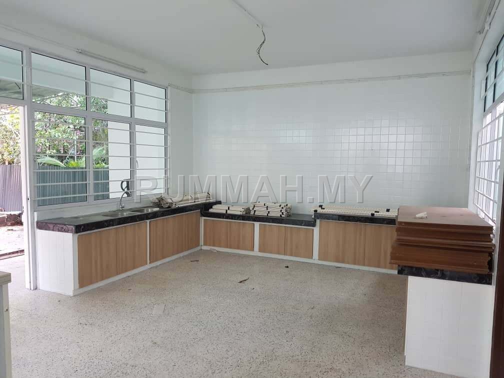 house in George Town, Penang — photo 5